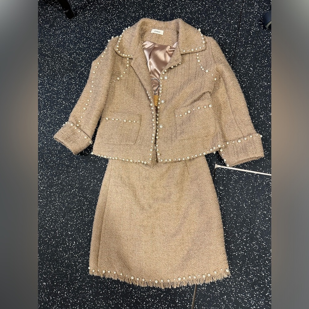 Women suits set